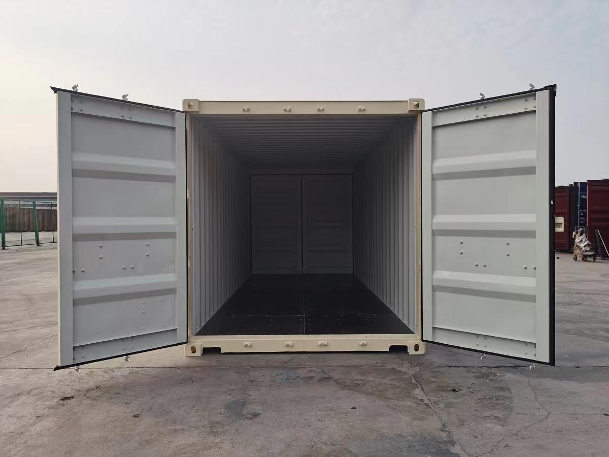 20' shipping Containers